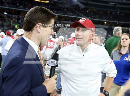 Thumbnail 2 in Kennedale vs. Carthage (UIL 4A Division 1 Final) photogallery.