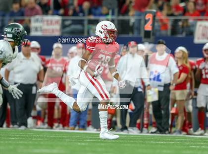 Thumbnail 2 in Kennedale vs. Carthage (UIL 4A Division 1 Final) photogallery.