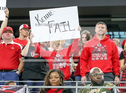 Thumbnail 3 in Kennedale vs. Carthage (UIL 4A Division 1 Final) photogallery.