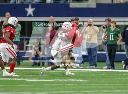 Thumbnail 2 in Kennedale vs. Carthage (UIL 4A Division 1 Final) photogallery.