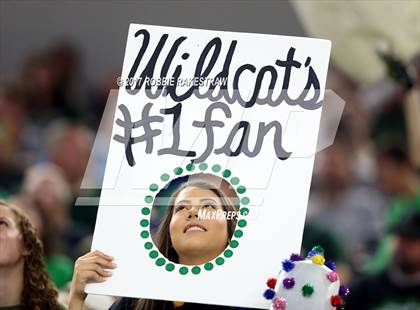 Thumbnail 3 in Kennedale vs. Carthage (UIL 4A Division 1 Final) photogallery.