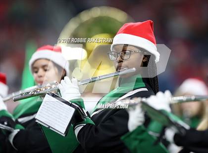 Thumbnail 3 in Kennedale vs. Carthage (UIL 4A Division 1 Final) photogallery.