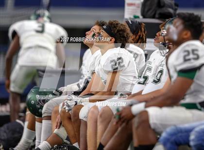 Thumbnail 1 in Kennedale vs. Carthage (UIL 4A Division 1 Final) photogallery.