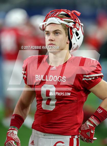Thumbnail 1 in Kennedale vs. Carthage (UIL 4A Division 1 Final) photogallery.