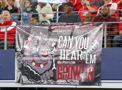 Thumbnail 2 in Kennedale vs. Carthage (UIL 4A Division 1 Final) photogallery.