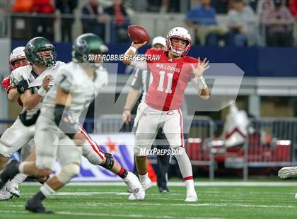 Thumbnail 3 in Kennedale vs. Carthage (UIL 4A Division 1 Final) photogallery.