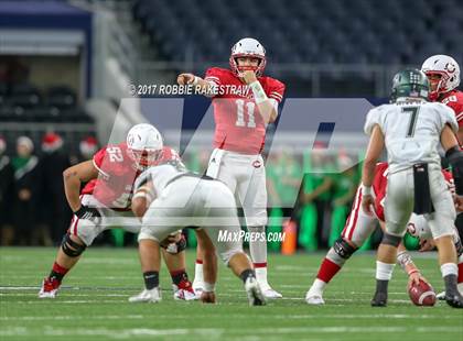 Thumbnail 1 in Kennedale vs. Carthage (UIL 4A Division 1 Final) photogallery.