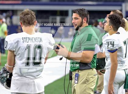 Thumbnail 2 in Kennedale vs. Carthage (UIL 4A Division 1 Final) photogallery.