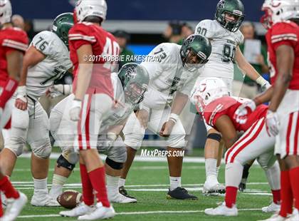 Thumbnail 3 in Kennedale vs. Carthage (UIL 4A Division 1 Final) photogallery.
