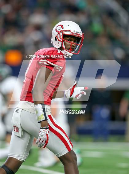 Thumbnail 3 in Kennedale vs. Carthage (UIL 4A Division 1 Final) photogallery.