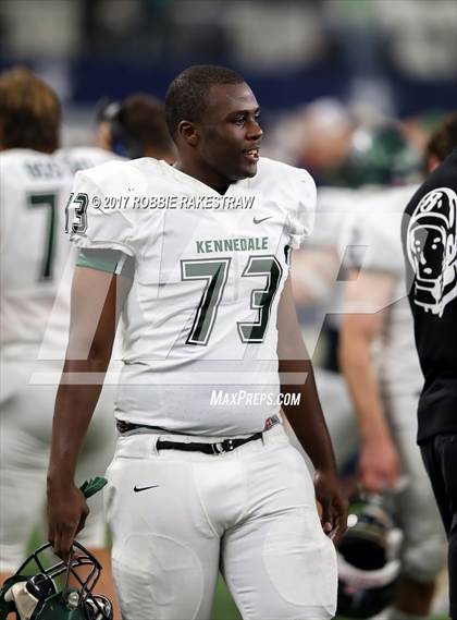Thumbnail 3 in Kennedale vs. Carthage (UIL 4A Division 1 Final) photogallery.