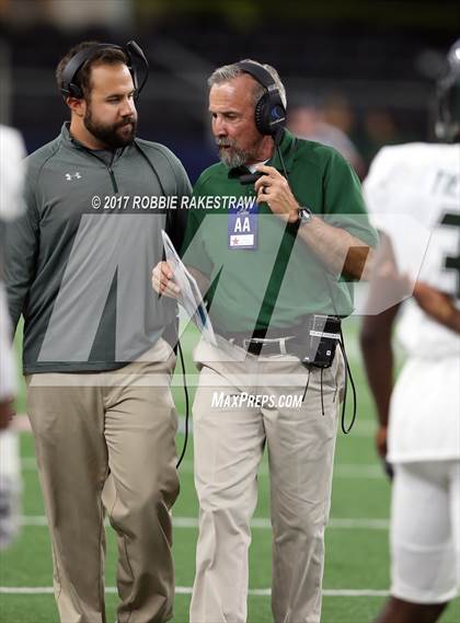 Thumbnail 1 in Kennedale vs. Carthage (UIL 4A Division 1 Final) photogallery.