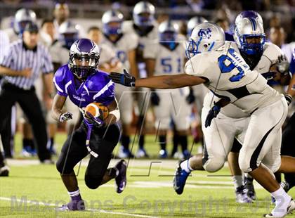 Thumbnail 2 in North Crowley vs. Crowley photogallery.