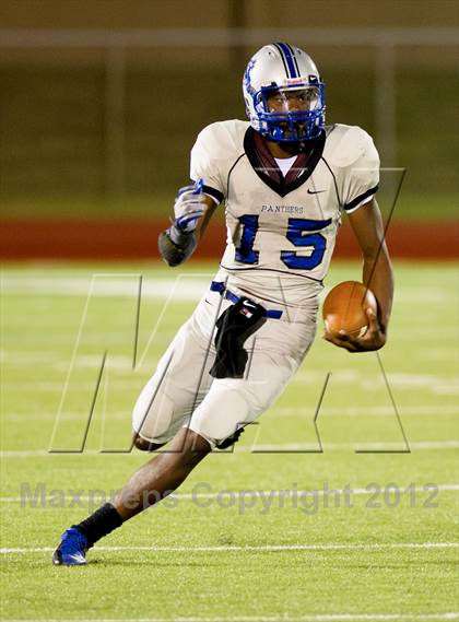 Thumbnail 3 in North Crowley vs. Crowley photogallery.