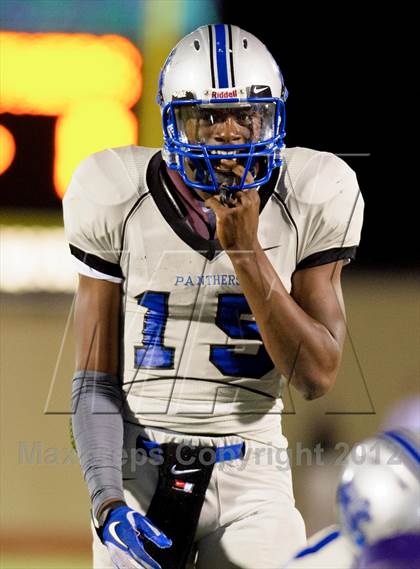 Thumbnail 3 in North Crowley vs. Crowley photogallery.
