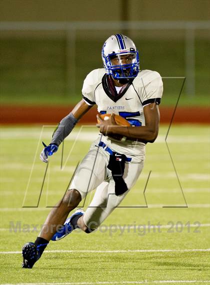 Thumbnail 1 in North Crowley vs. Crowley photogallery.