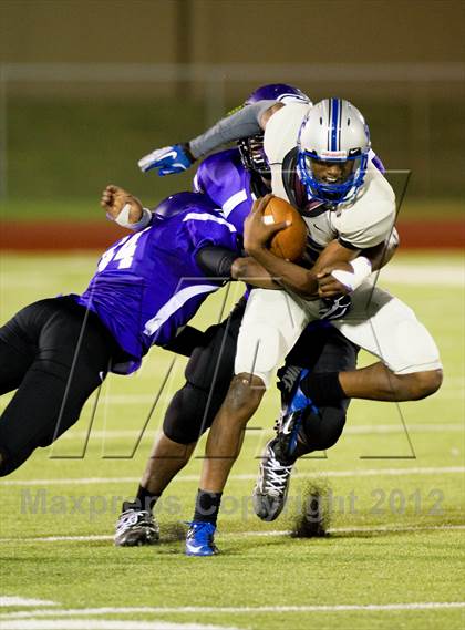 Thumbnail 2 in North Crowley vs. Crowley photogallery.