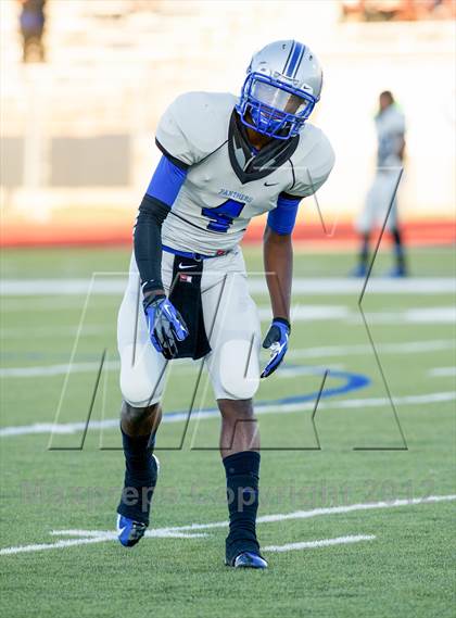 Thumbnail 2 in North Crowley vs. Crowley photogallery.