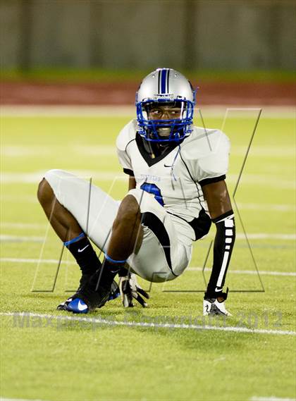 Thumbnail 1 in North Crowley vs. Crowley photogallery.
