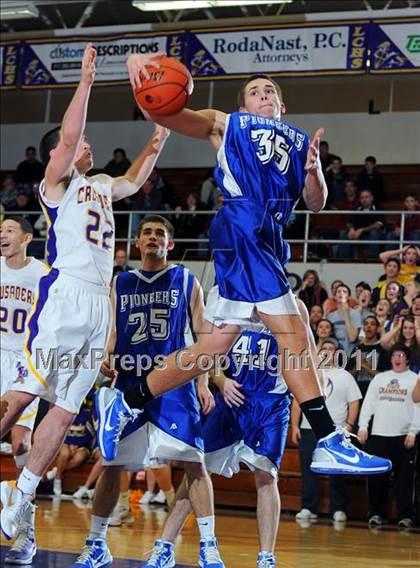 Thumbnail 3 in Lampeter-Strasburg @ Lancaster Catholic photogallery.