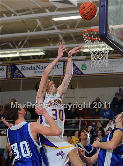 Thumbnail 2 in Lampeter-Strasburg @ Lancaster Catholic photogallery.