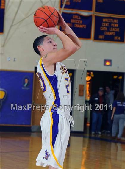 Thumbnail 2 in Lampeter-Strasburg @ Lancaster Catholic photogallery.