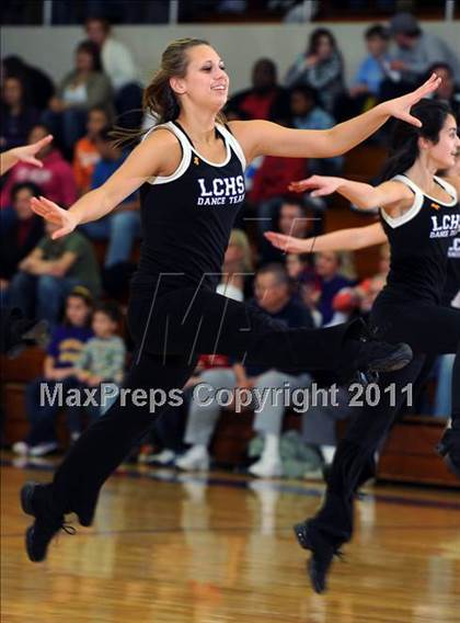 Thumbnail 2 in Lampeter-Strasburg @ Lancaster Catholic photogallery.
