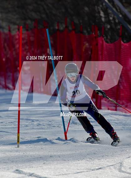 Thumbnail 1 in NYSPHSAA Section V Class A & B Slalom Final (First Run) photogallery.