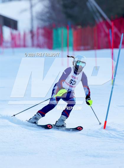 Thumbnail 1 in NYSPHSAA Section V Class A & B Slalom Final (First Run) photogallery.
