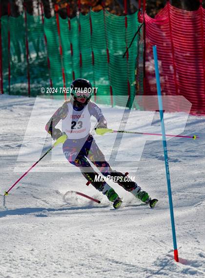 Thumbnail 1 in NYSPHSAA Section V Class A & B Slalom Final (First Run) photogallery.