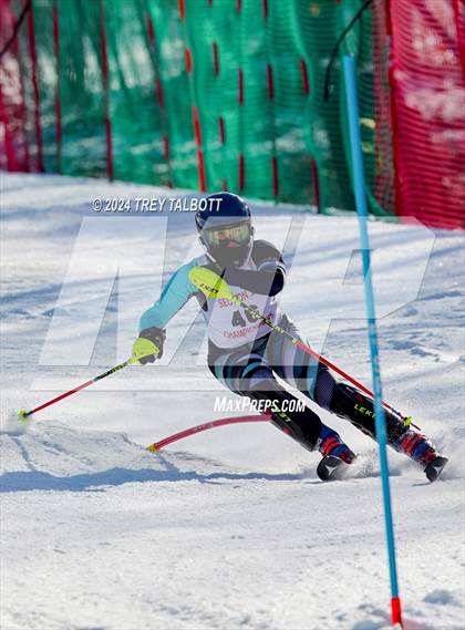 Thumbnail 3 in NYSPHSAA Section V Class A & B Slalom Final (First Run) photogallery.