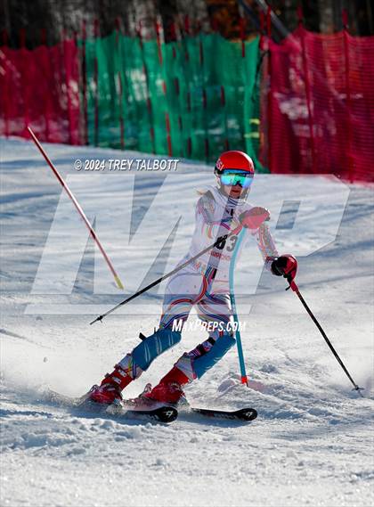 Thumbnail 3 in NYSPHSAA Section V Class A & B Slalom Final (First Run) photogallery.