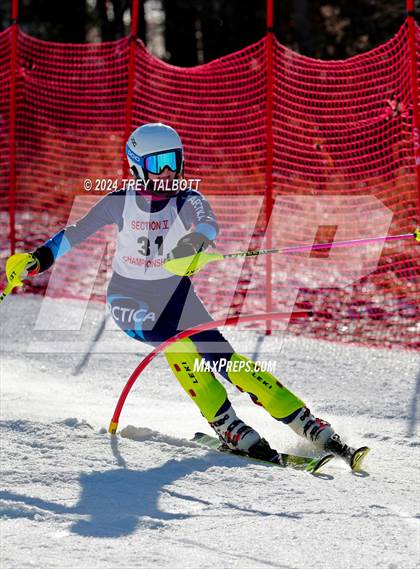 Thumbnail 3 in NYSPHSAA Section V Class A & B Slalom Final (First Run) photogallery.
