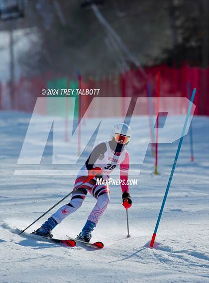 Thumbnail 2 in NYSPHSAA Section V Class A & B Slalom Final (First Run) photogallery.