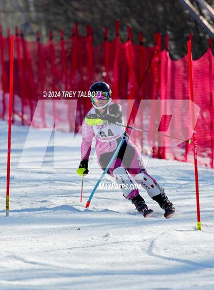 Thumbnail 3 in NYSPHSAA Section V Class A & B Slalom Final (First Run) photogallery.
