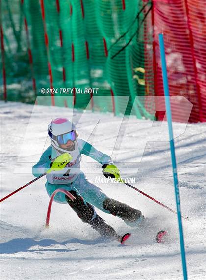 Thumbnail 3 in NYSPHSAA Section V Class A & B Slalom Final (First Run) photogallery.