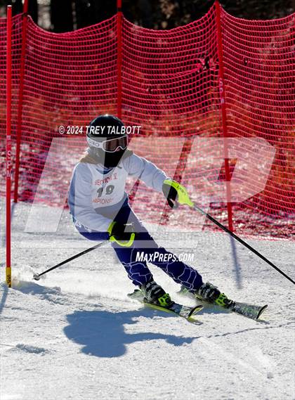 Thumbnail 3 in NYSPHSAA Section V Class A & B Slalom Final (First Run) photogallery.
