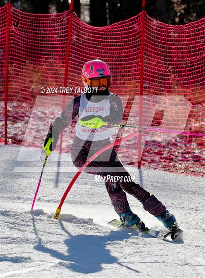 Thumbnail 3 in NYSPHSAA Section V Class A & B Slalom Final (First Run) photogallery.