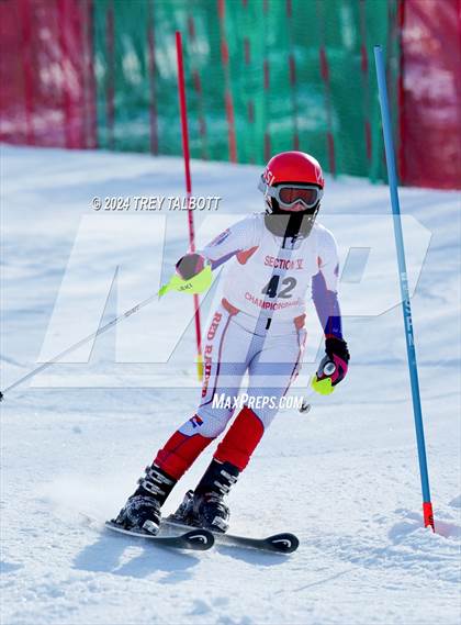 Thumbnail 2 in NYSPHSAA Section V Class A & B Slalom Final (First Run) photogallery.