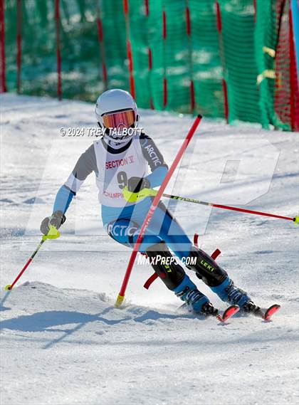 Thumbnail 3 in NYSPHSAA Section V Class A & B Slalom Final (First Run) photogallery.