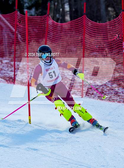 Thumbnail 3 in NYSPHSAA Section V Class A & B Slalom Final (First Run) photogallery.