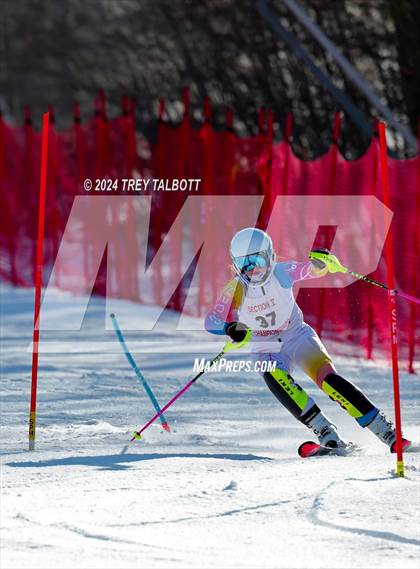 Thumbnail 3 in NYSPHSAA Section V Class A & B Slalom Final (First Run) photogallery.