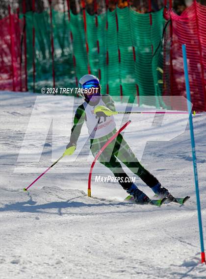 Thumbnail 3 in NYSPHSAA Section V Class A & B Slalom Final (First Run) photogallery.