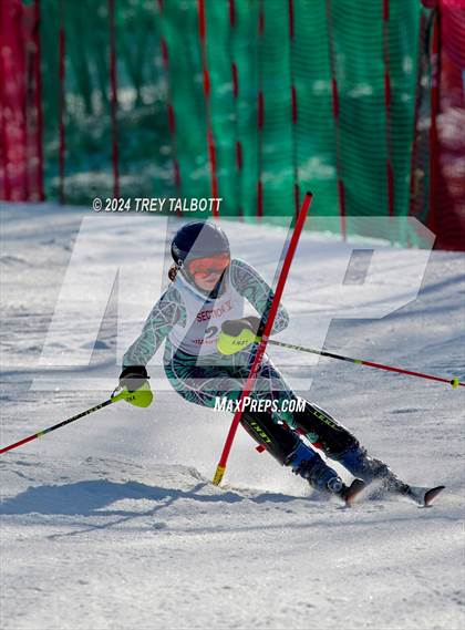 Thumbnail 1 in NYSPHSAA Section V Class A & B Slalom Final (First Run) photogallery.
