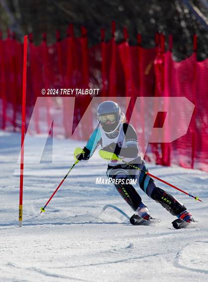 Thumbnail 1 in NYSPHSAA Section V Class A & B Slalom Final (First Run) photogallery.