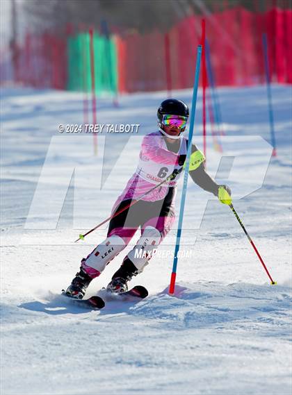 Thumbnail 1 in NYSPHSAA Section V Class A & B Slalom Final (First Run) photogallery.