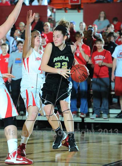 Thumbnail 2 in Paola vs. Fort Scott (KSHSAA State 4A 3rd Place) photogallery.