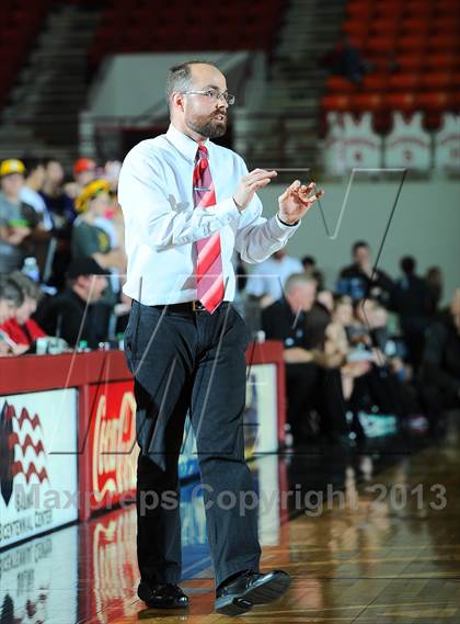 Thumbnail 3 in Paola vs. Fort Scott (KSHSAA State 4A 3rd Place) photogallery.