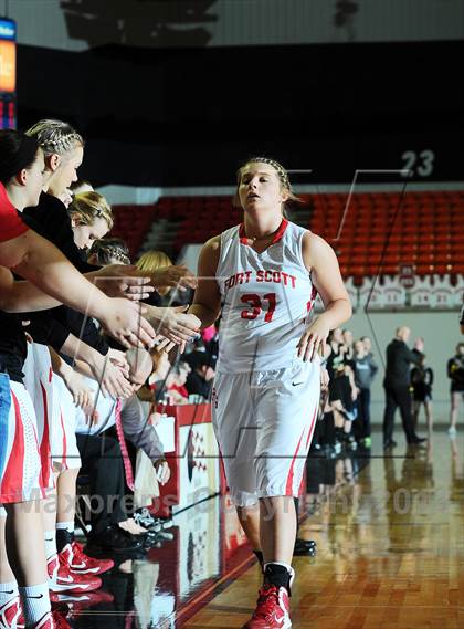 Thumbnail 3 in Paola vs. Fort Scott (KSHSAA State 4A 3rd Place) photogallery.