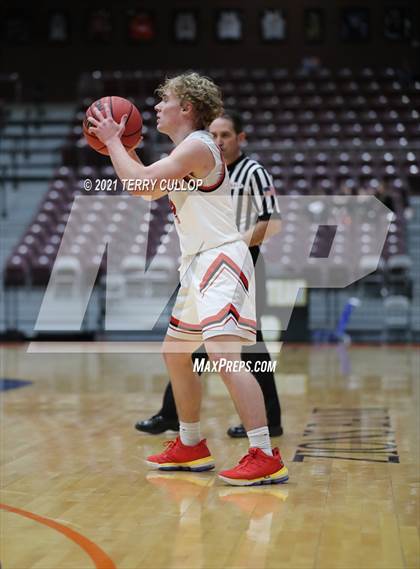 Thumbnail 3 in Judge Memorial vs. Grantsville (UHSAA 3A 3rd Place) photogallery.